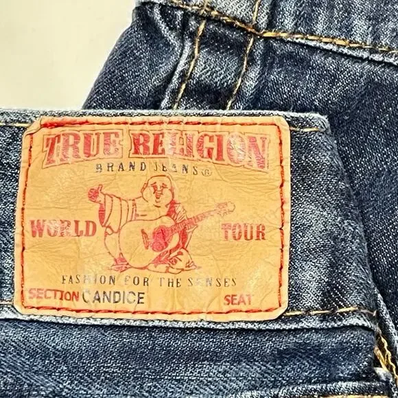 True Religion Candice Flared Jeans Women 26W x 28L Blue Light Washed Distressed - Picture 5 of 13